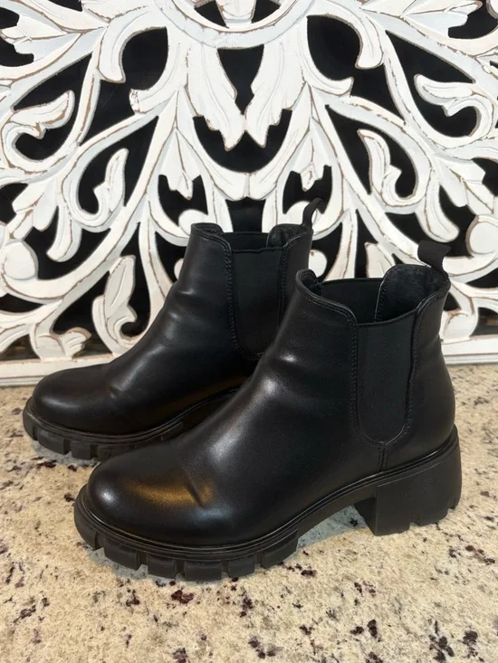 Steve Madden Black Lug Sole Hamlet Boots Size 8 - Picture 6 of 14